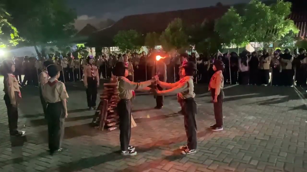 Upacara Api Unggun Perkemahan Kamis Jum'at (Perkaju) SDN Harapan Jaya VIII 2025