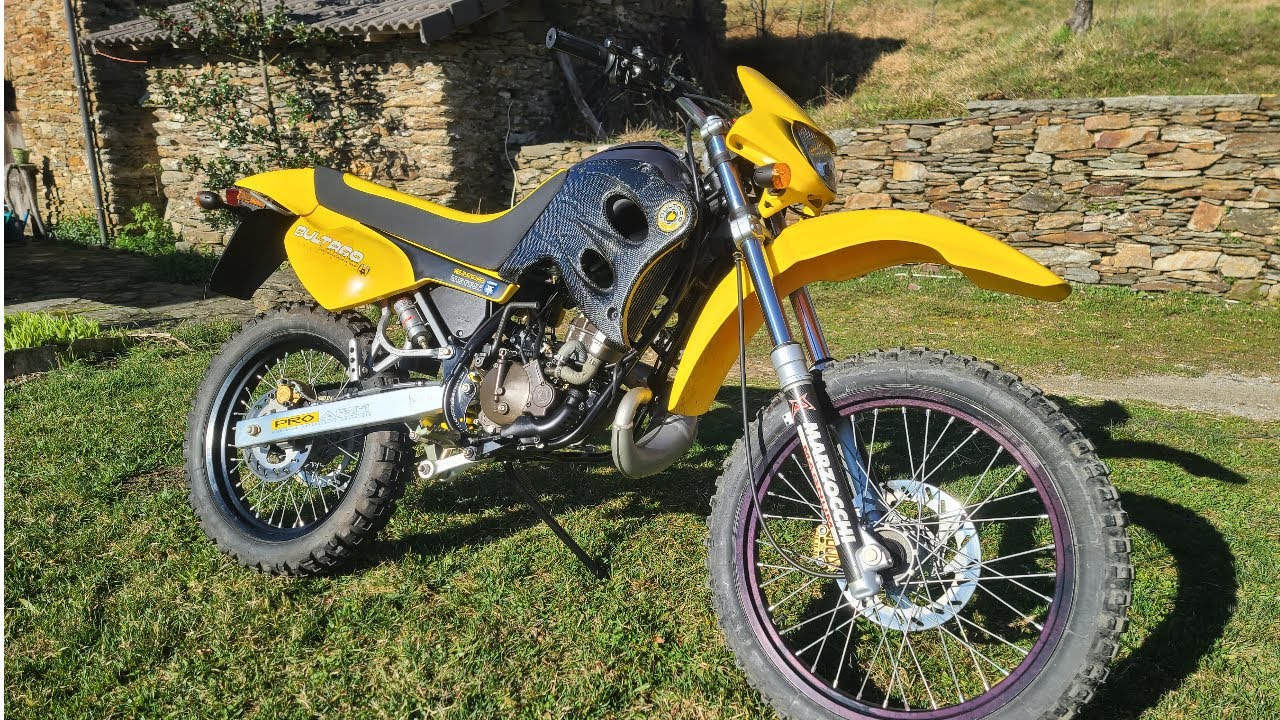 Titou-run-48 // Ma Bultaco Lobito 50cc Limited Edition NEUVE !