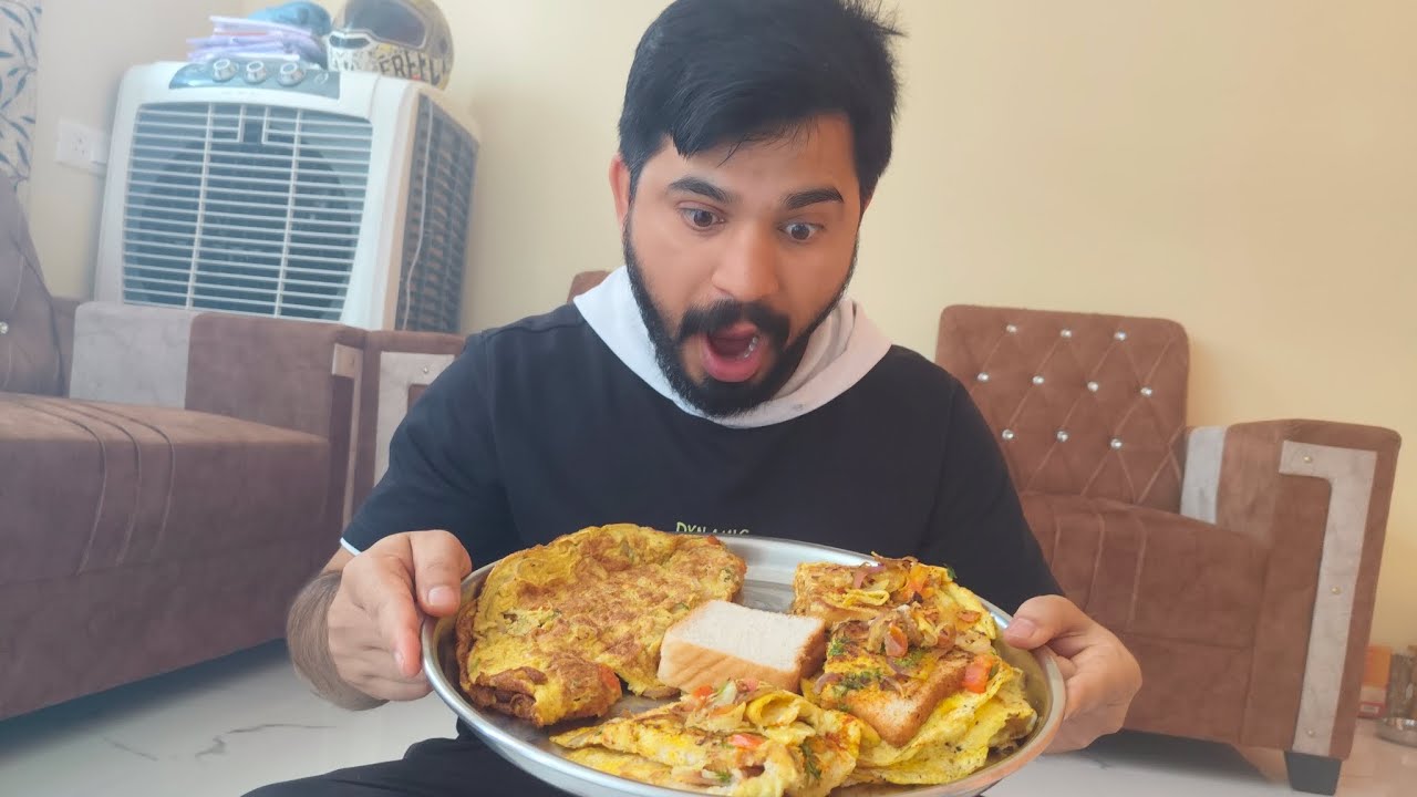 Sandwich Omlet recipe 😋 #sandwich #omletrecipe #cookinvlog #viral #recipeshorts 