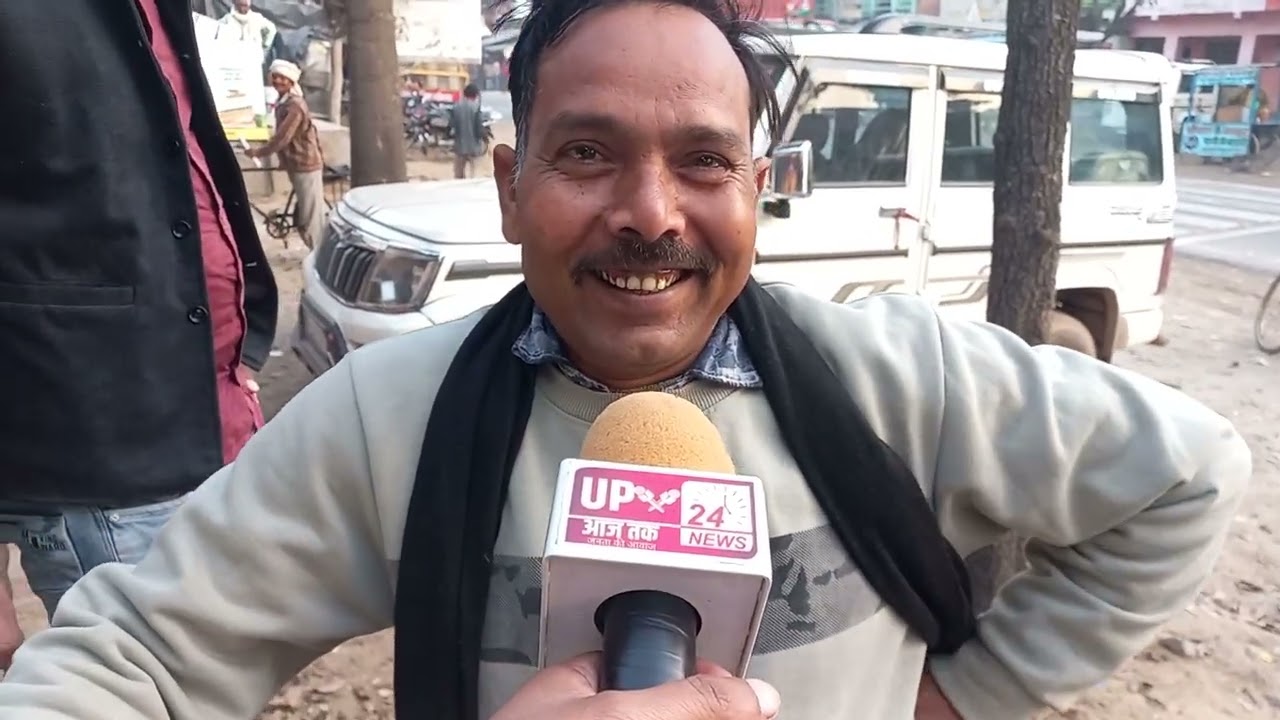 मलसई में यूजीसी  को लेकर ग्राउंड रिपोर्टिंग लोगो के साथ,