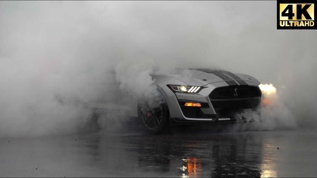 2020 Ford Mustang Shelby GT500 Review | BURNOUTS & Venom