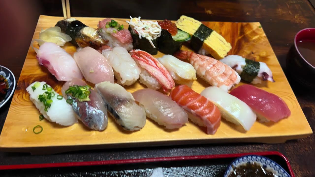 魚屋直営すし食堂　魚まる　ランチ