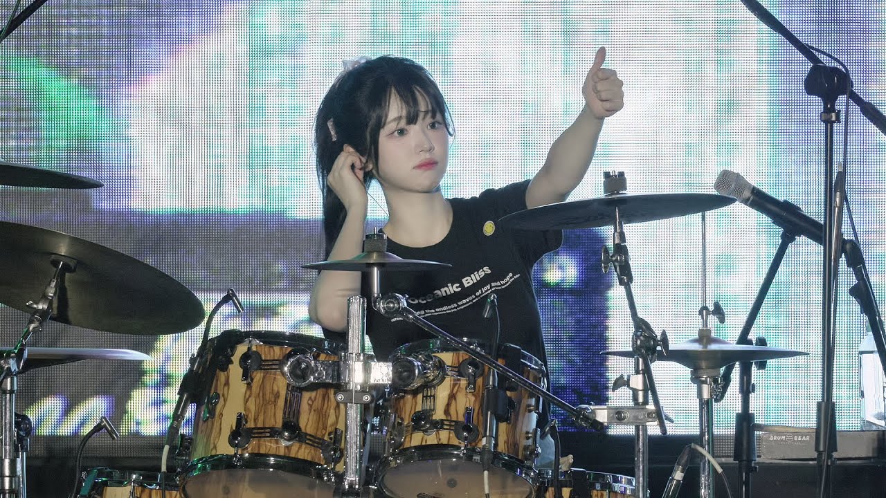 [4K]QWER 청주대 축제 쵸단 직캠 풀버전 CHODAN FULLver. FANCAM 250521