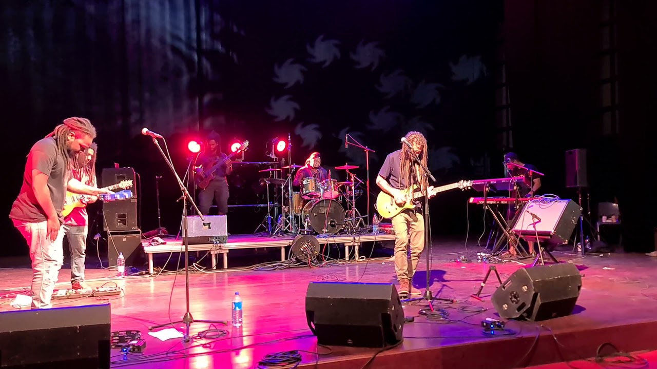 Fab Medley Live Kone_