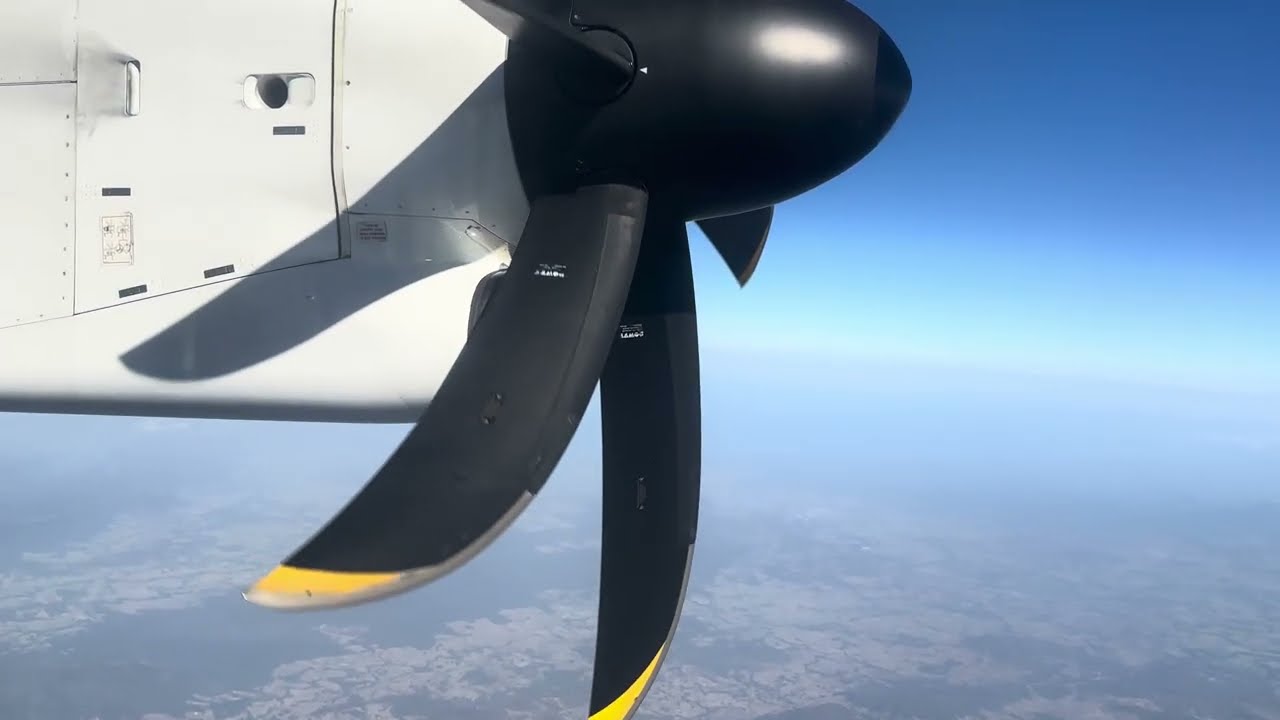 QantasLink Bombardier Dash 8 Q402 VH-LQJ Port Macquarie to Sydney