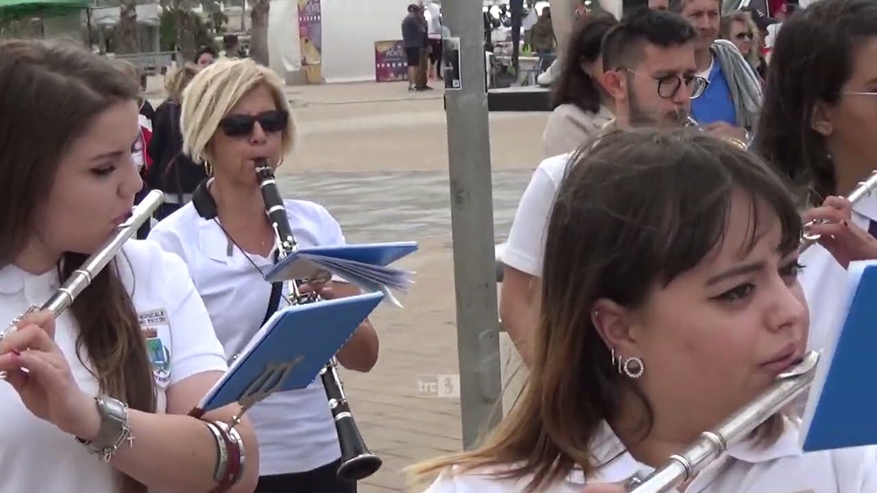 SPORT IN PIAZZA - INNO DI MAMELI