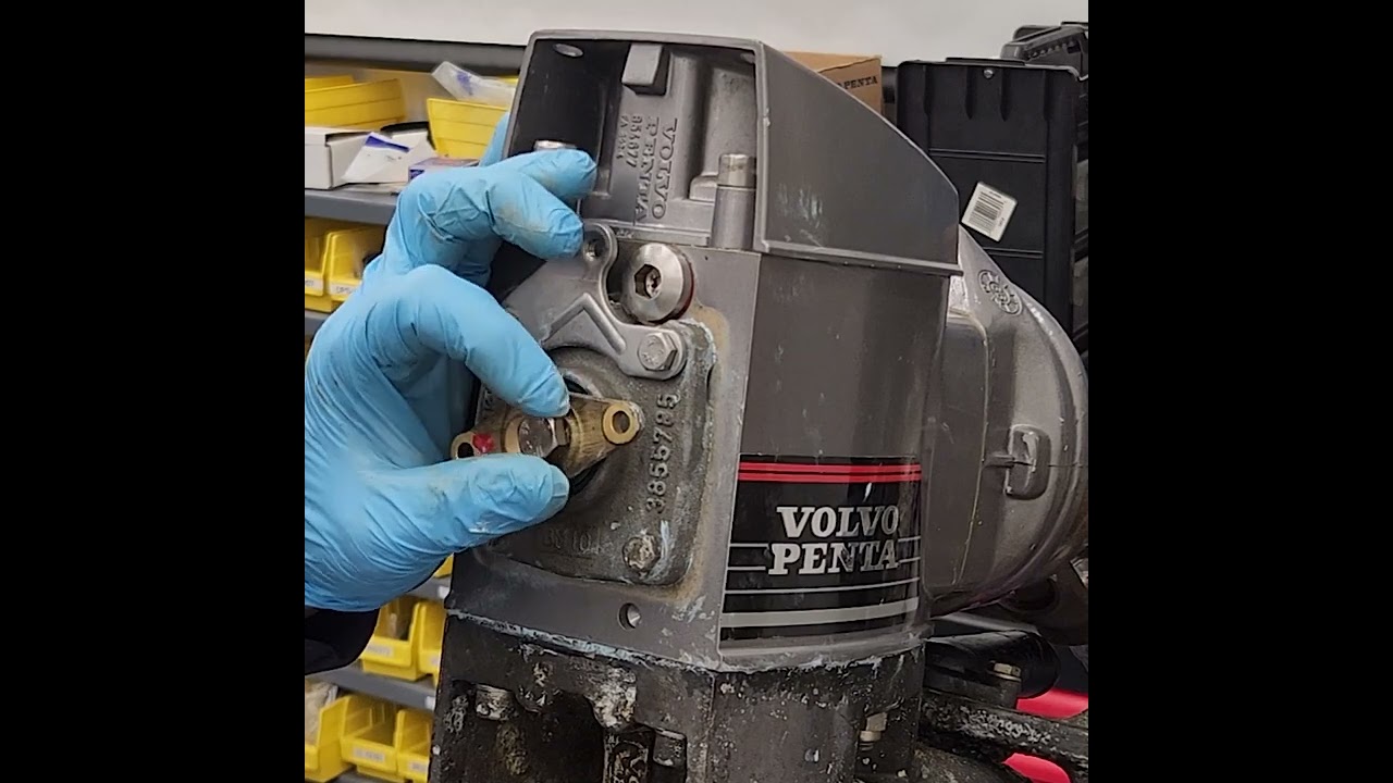 Volvo Penta DPE Upper Gearcase Shift Actuator setting Part 4