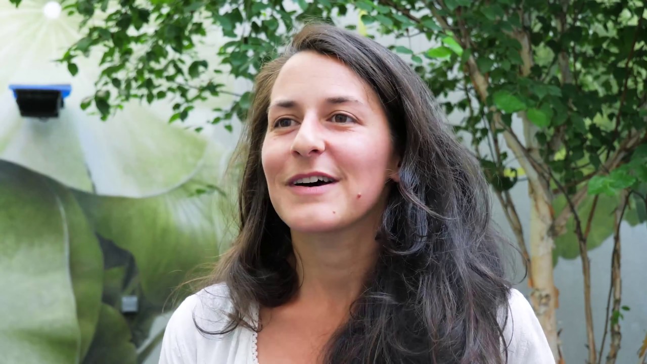 Charlotte est cliente et soci&eacute;taire chez Enercoop !