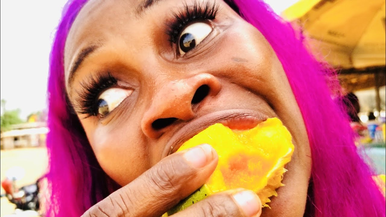 la braiseuse de poissons partie 2 /  fish braiser part 2  ; Gloria comedy