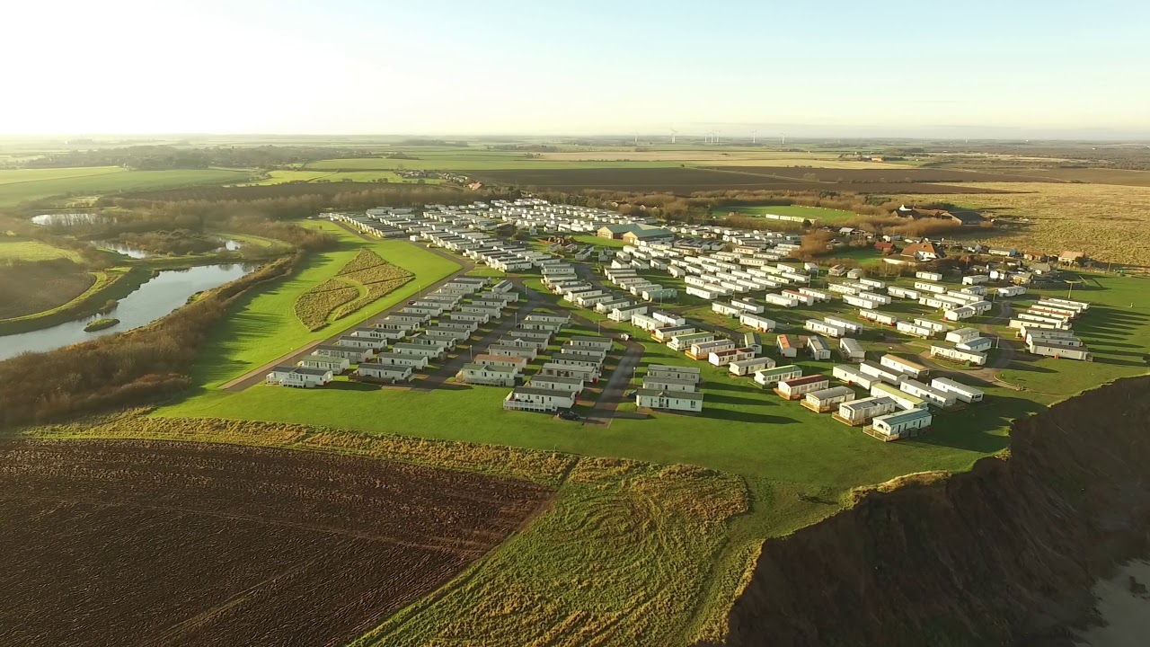 Aldbrough Leisure Park with flight screen overlay.