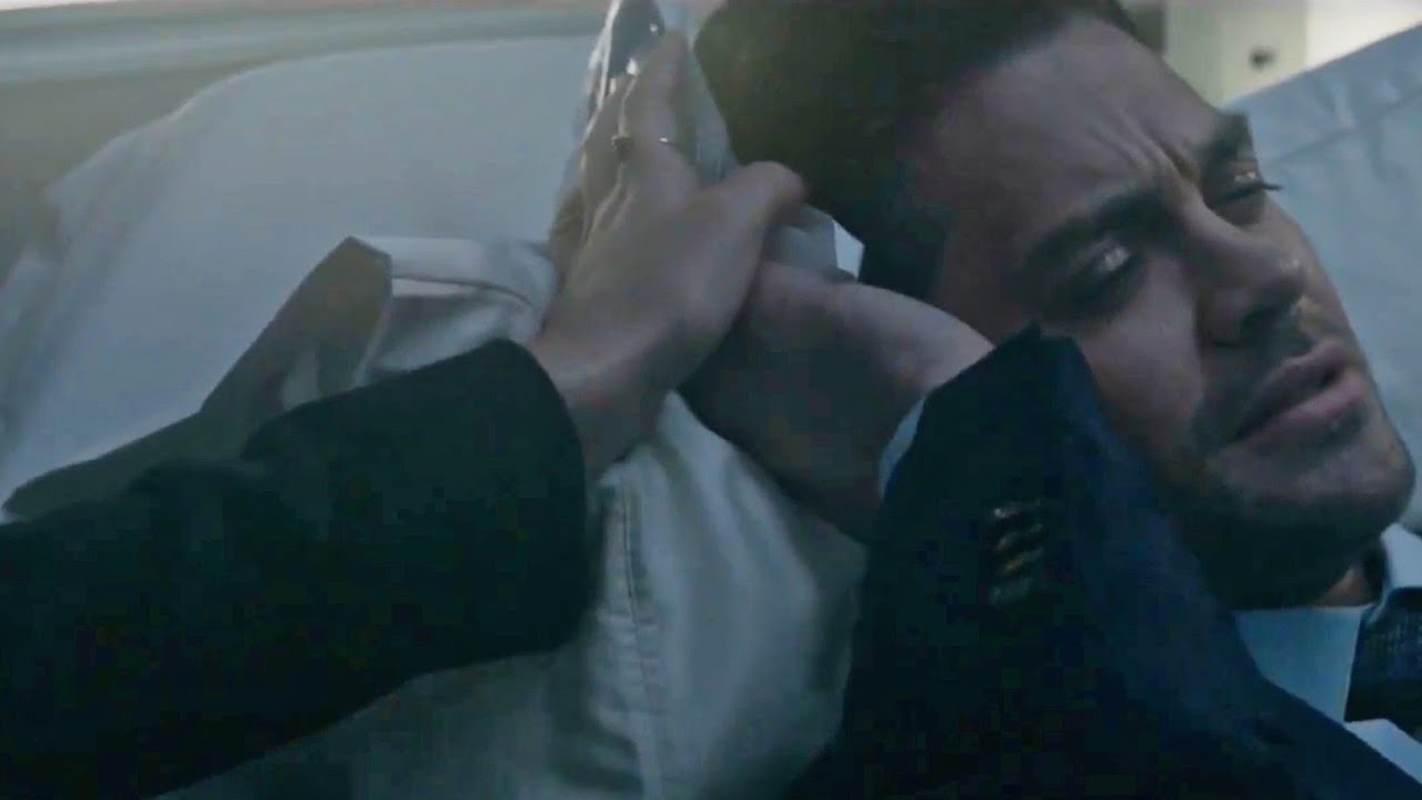 Prodigal Son 2×6 Malcolm is pushed down an elevator shaft