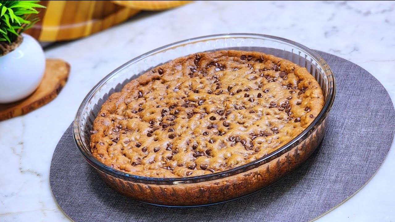 كيكة الكوكيز 🍪 بالشكولاته رهيبة  بنة لا تقاوم