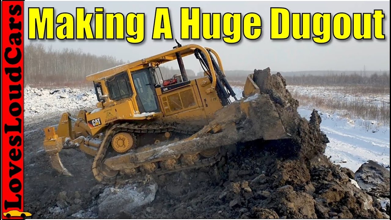 Making a huge Dug Out with a Caterpillar D8R Dozer