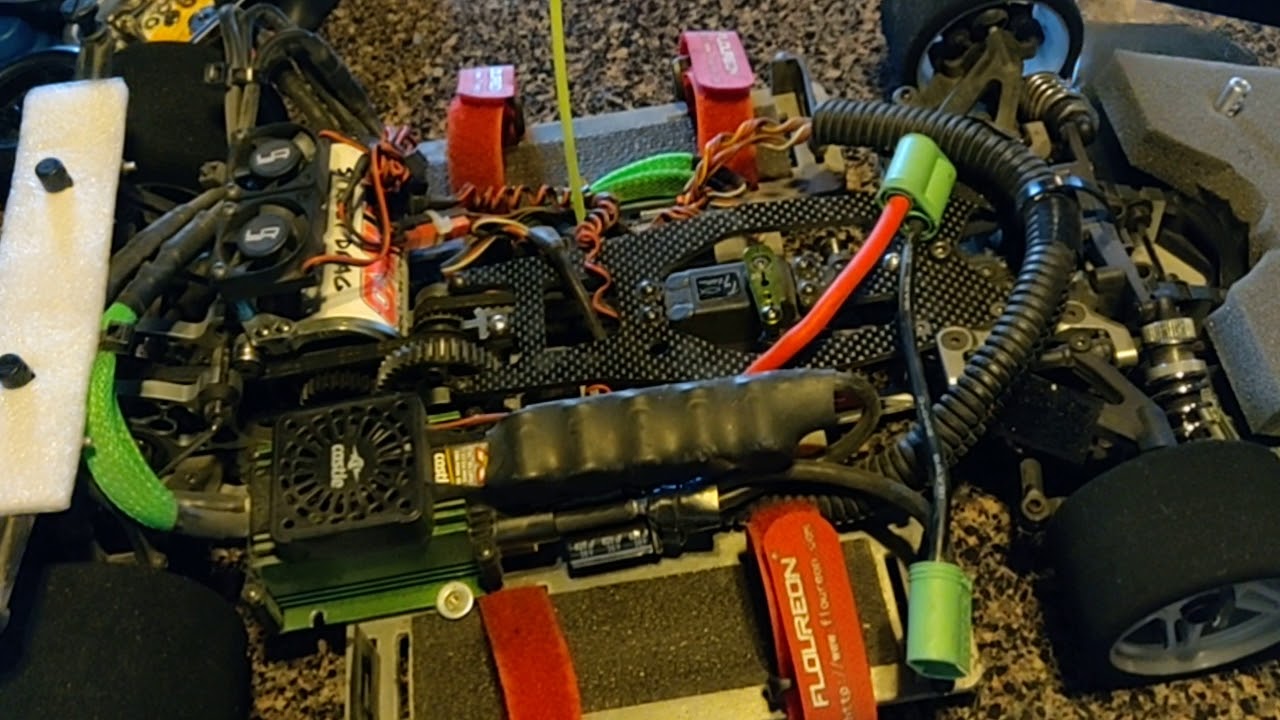 Serpent 977e with 3200kv Hades Saiko motor