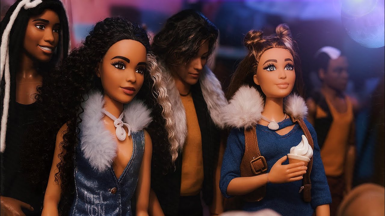 ZOMBIES | Come on Out | Doll Version | Disney Zombies DOLLS