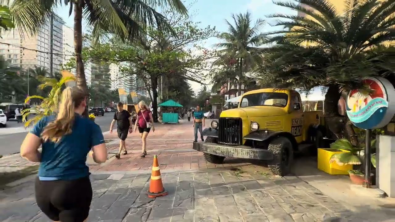 Walking Tour Da Nang My Khe My An Beach
