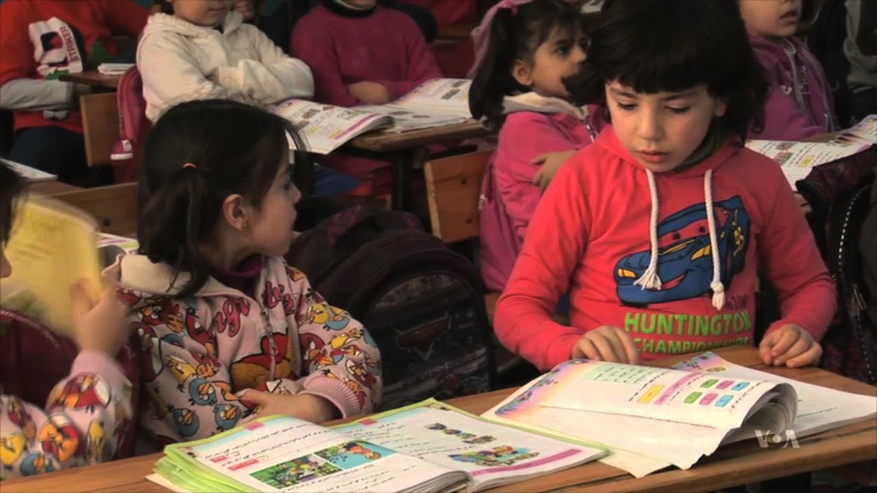 Turkey Pushes Programs to Educate Syrian Refugee Children
