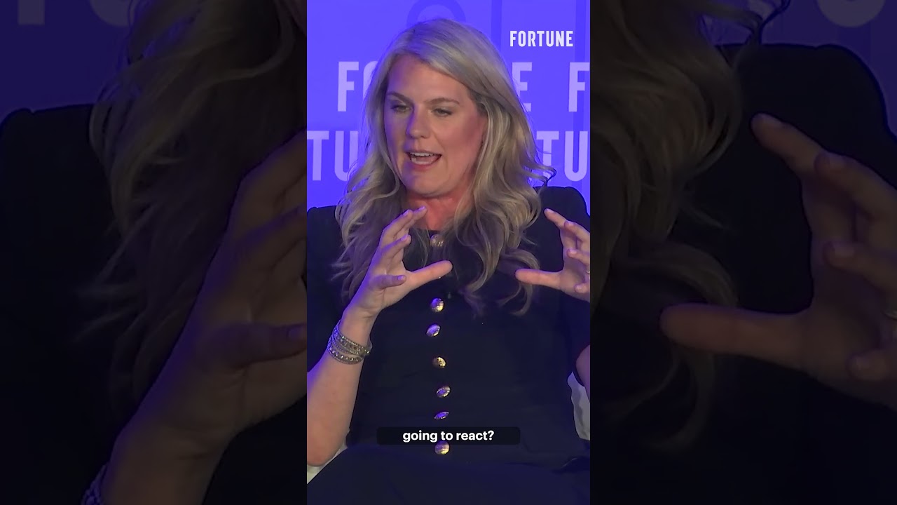 HR exec uses AI to predict conversations with coworkers before they even happen #Moderna #HR #AI