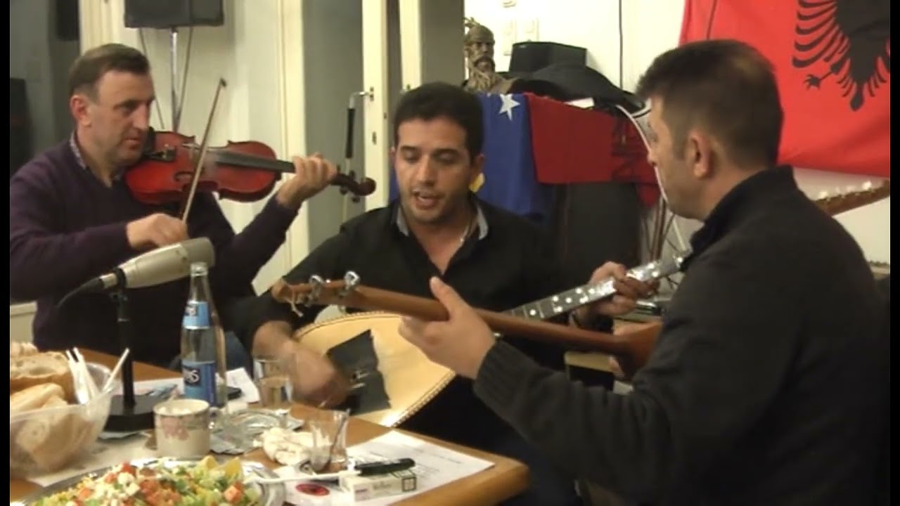 Shkelzen Morina & Salih Gashi - Po lufton Drenica