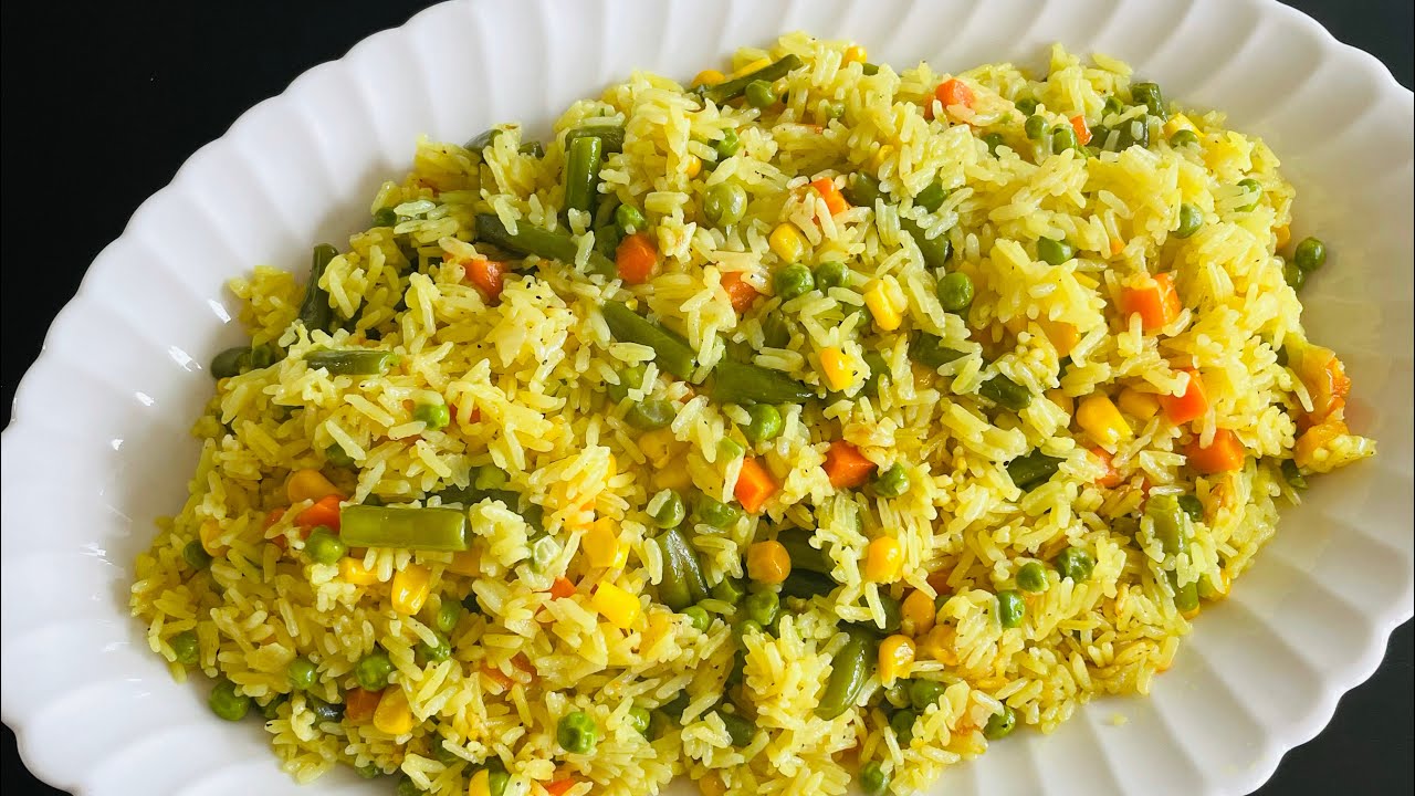 طريقة الارز الاصفر بالخضار _اكل صيامي _وجبه سهلة و سريعة 
Vegan Vegetable Recipe