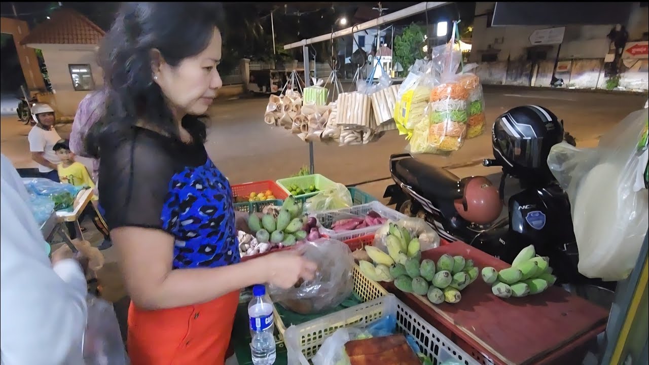 ទៅញ៉ាំបាយពេលយប់រួចទិញអង្ករនិងផឹកទឹកដូង