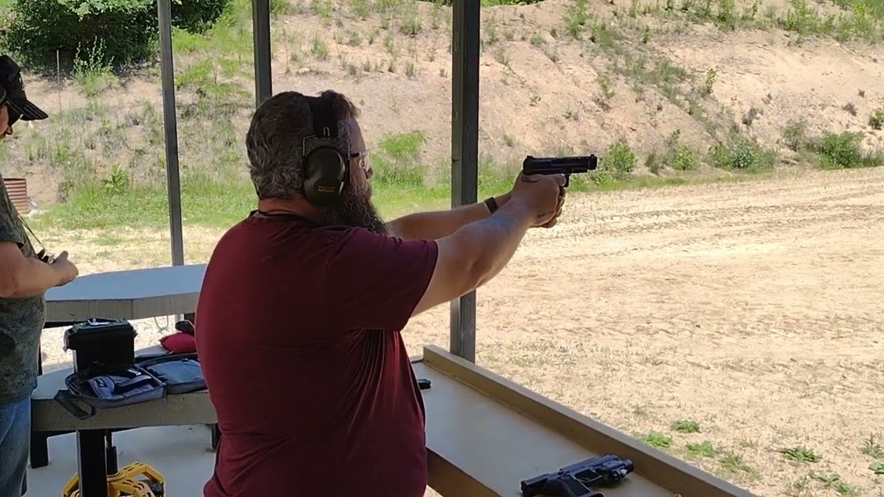 Canik TP9 SFX vs SIG P320 legion