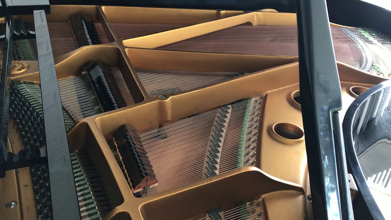 Ede Staal: Vrouger Piano