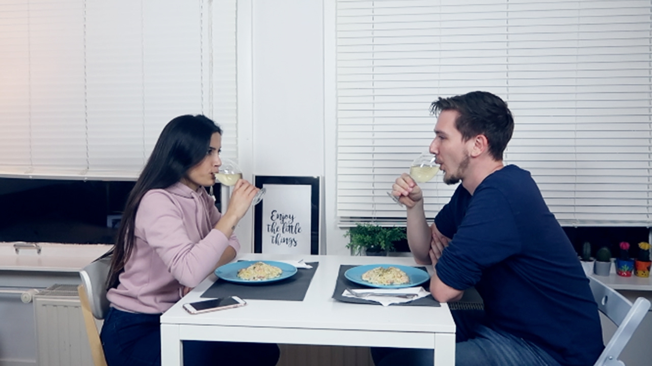 JANTAR DE DIA DOS NAMORADOS, PASSEIO COM A JOYCE E MAIS // Rotina Diária