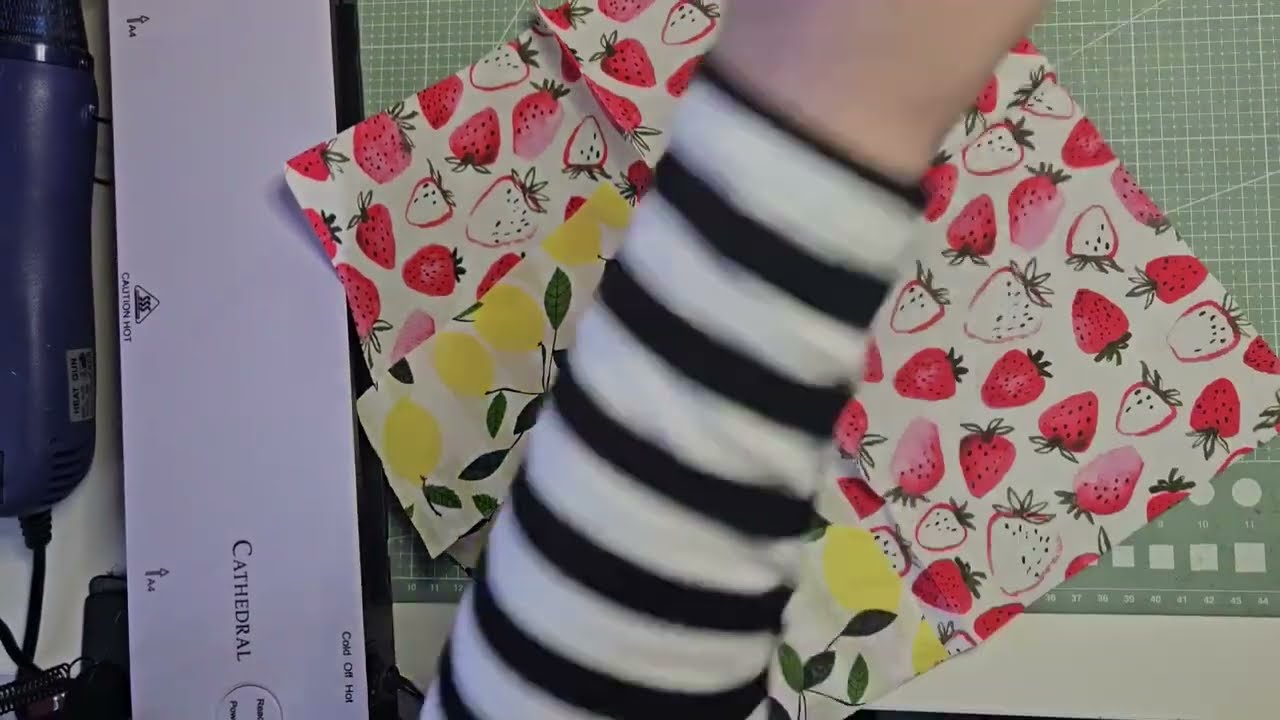 Using my napkin stash - lamination projects for #wingitwednesday hosted by @JennysCraftyCorner