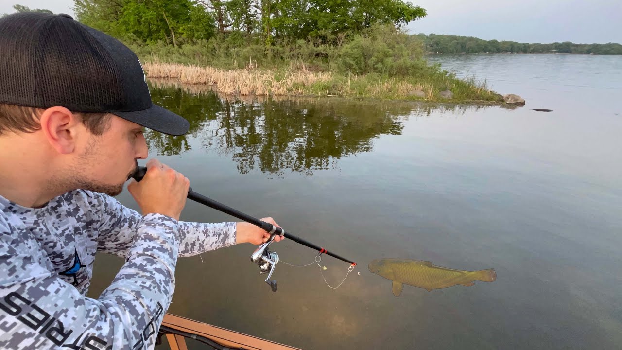 BLOWGUN fishing HUGE FISH in Clear Water!
