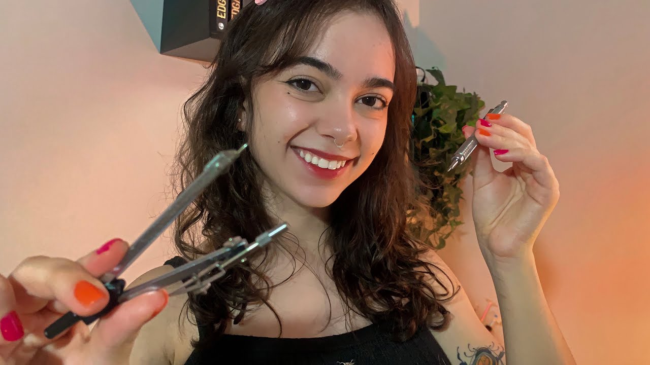 ASMR | Desenhando no seu rosto