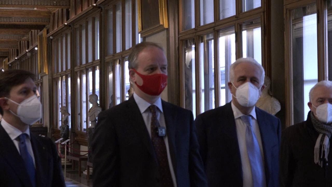 Firenze, riaprono gli Uffizi dopo 77 giorni: "Mai stati così tanto chiusi dalla Guerra"