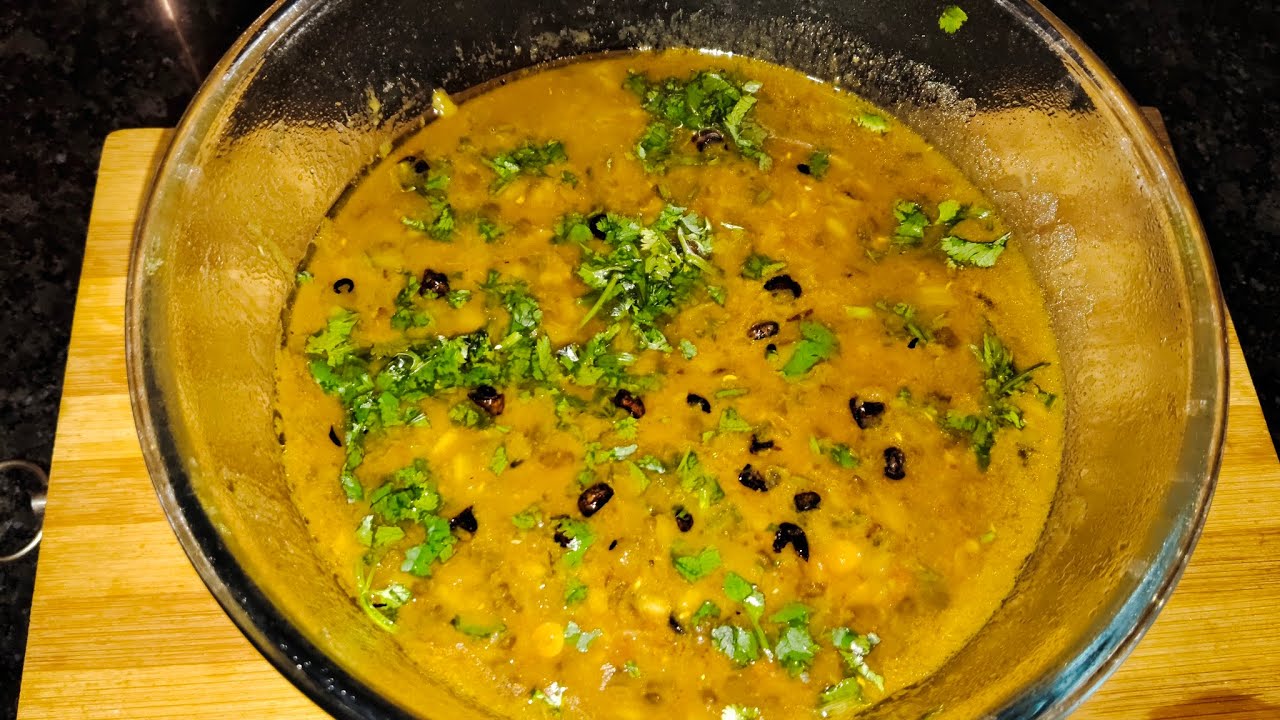 उड़द चने की दाल बनाने का आसान तरीका। खाने में स्वादिष्ट। #dalrecipe #arzaika