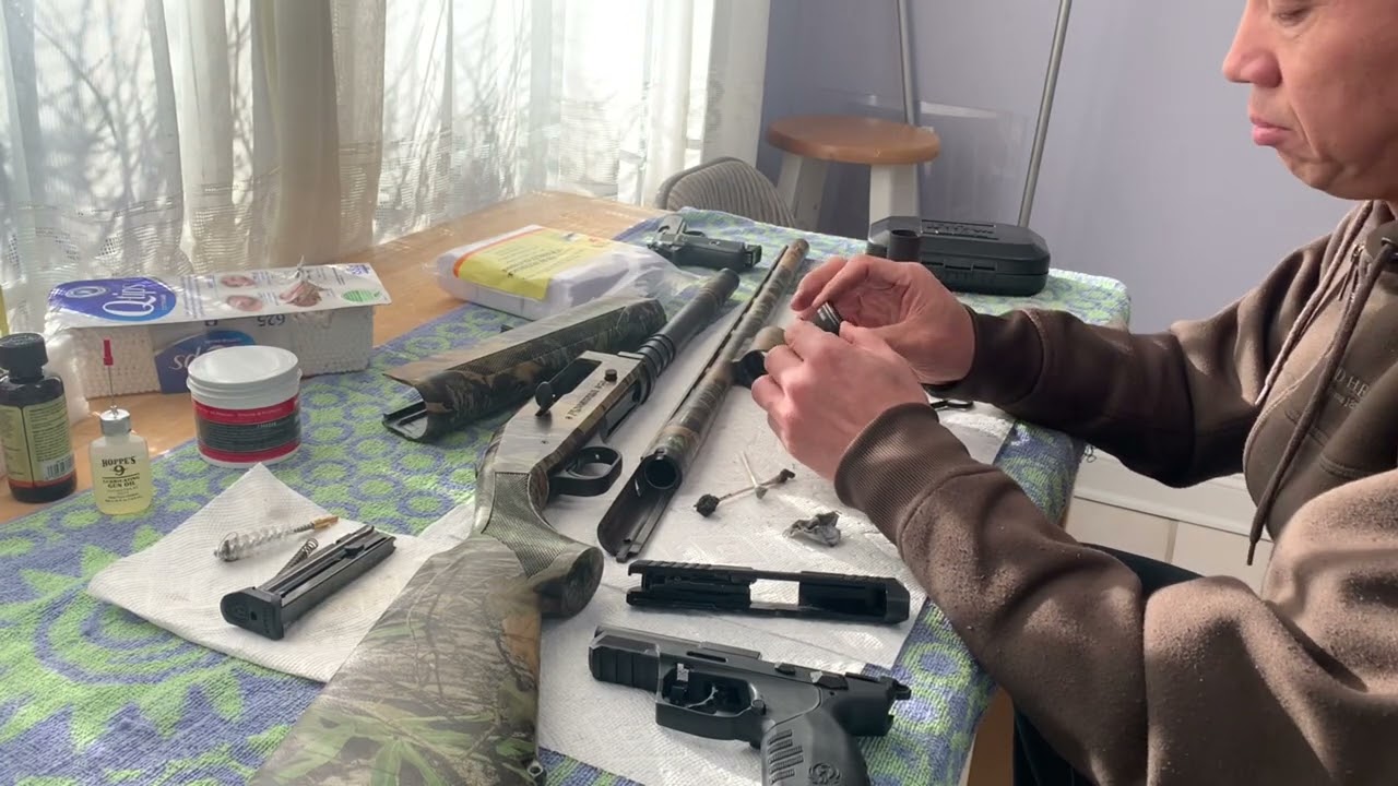 Semi-auto shotgun ejecting issue and how to resolve