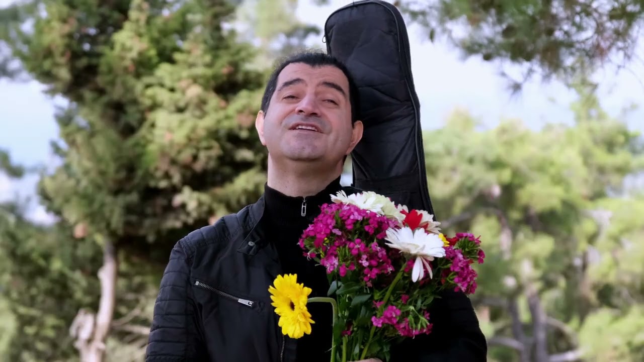 Çıktım Yollara