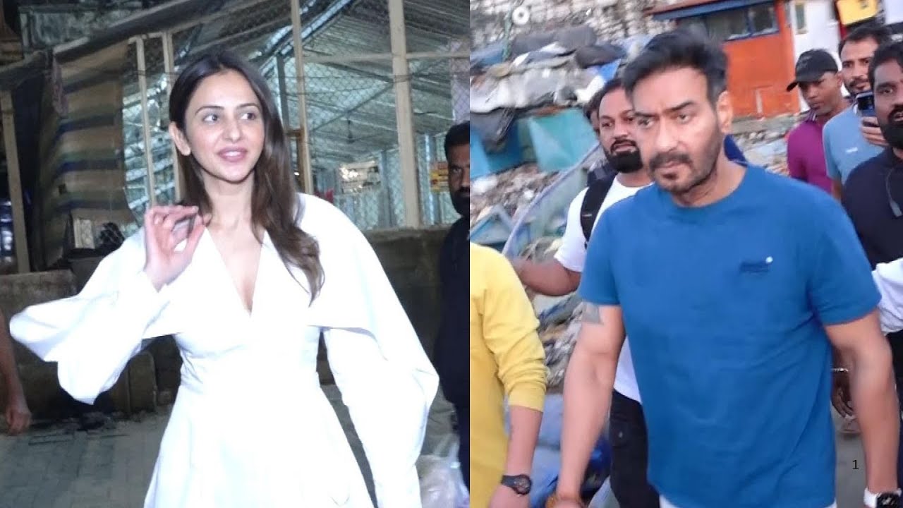 Ajay Devgn, Rakul Preet Singh Spotted At Versova Jetty