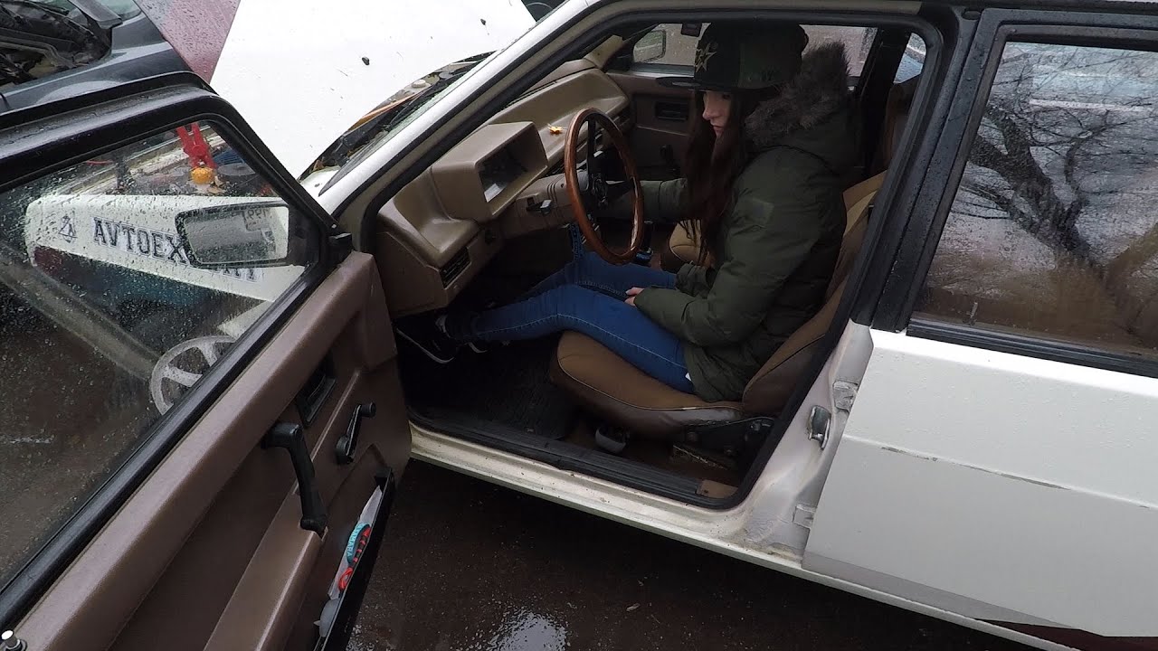 Lada Samara | Battery Flat, Jump Start and Cold Start | International Collaboration
