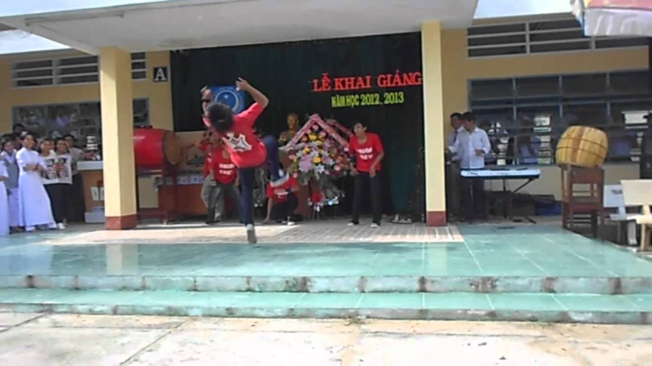 Hip hop trường thpt số 3 An Nhơn (Union Crew , Bình Định city) 2012