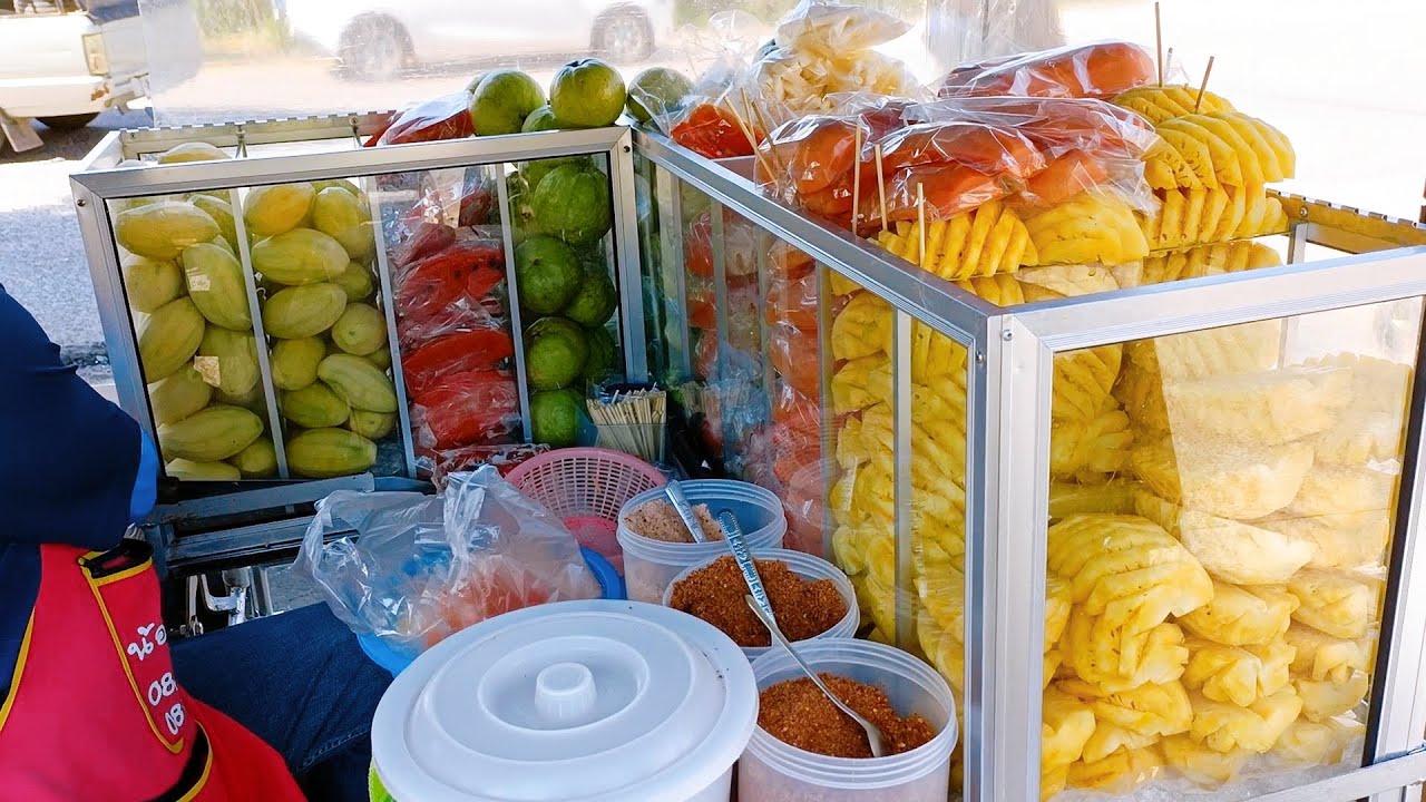 รถผลไม้ปอก ขายอย่างละ 10บาท ถูกมากๆ #food #fruit  #ผลไม้