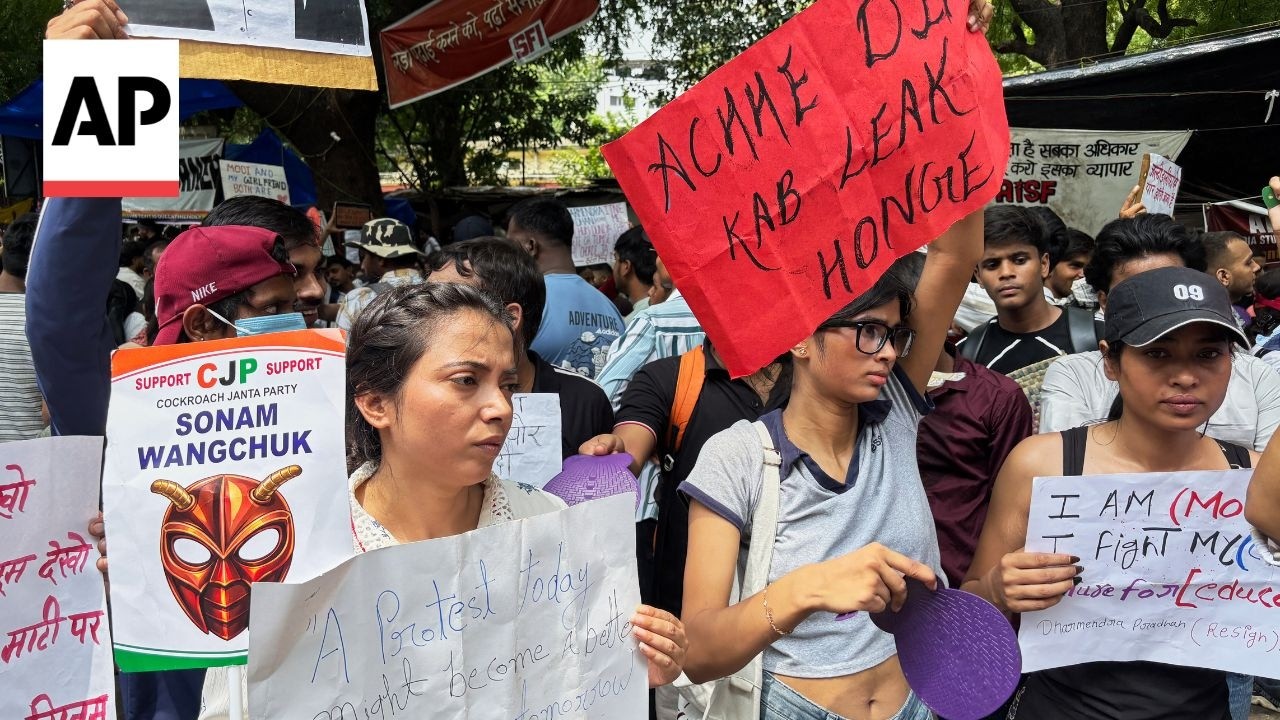 Thousands of young protesters camp on the streets in India's Cockroach movement