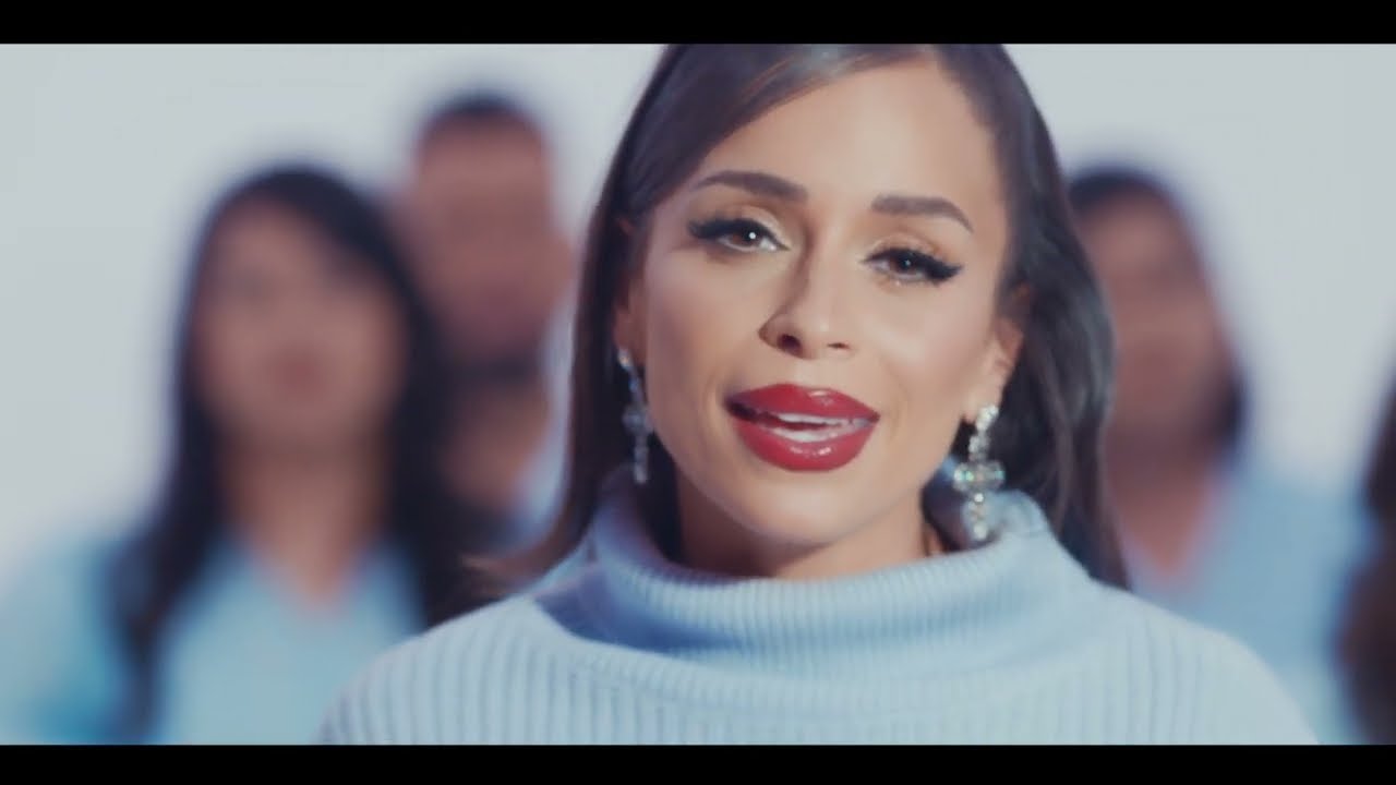Blanca - Gozo Y Paz (God Rest Ye Merry Gentlemen) [feat. Alex Campos] Official Music Video