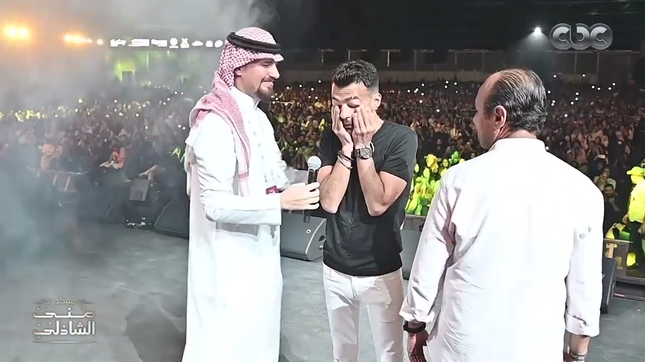 سر بكاء هيثم شاكر بشدة