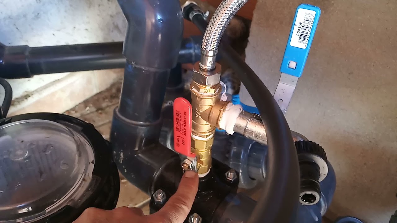 Calentar agua piscina con energía solar