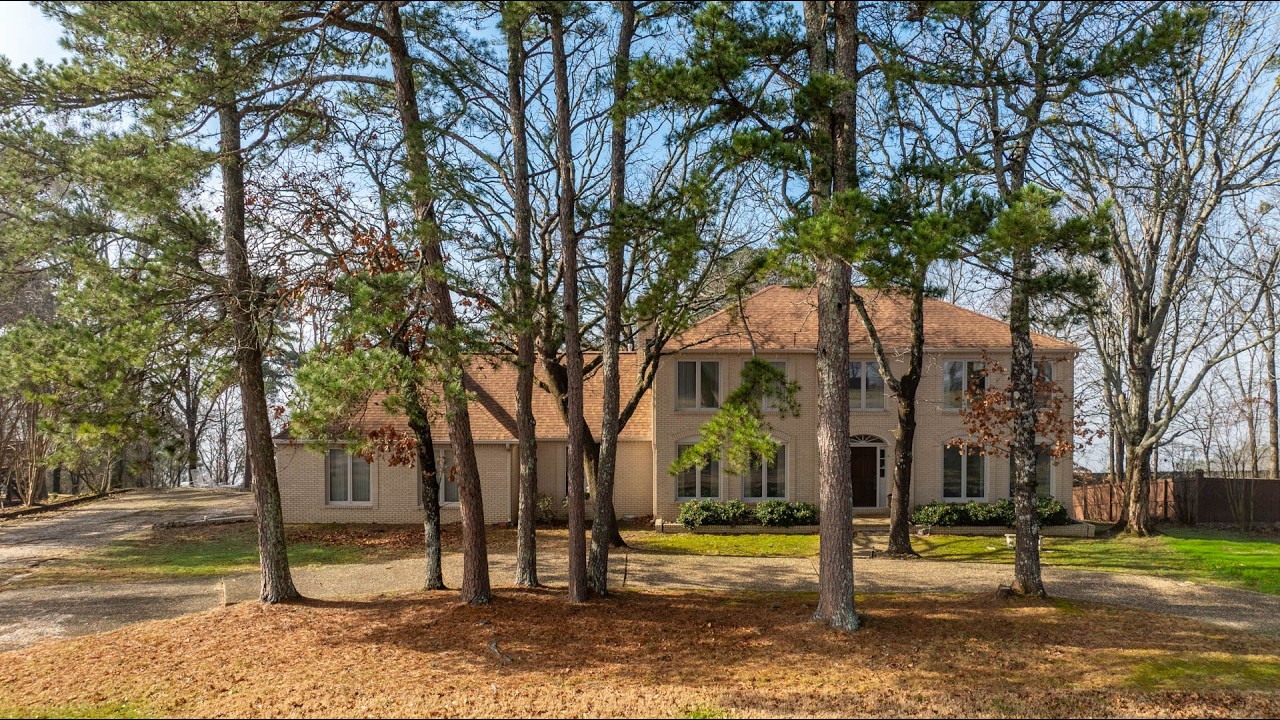13101 Rivercrest Drive - LR