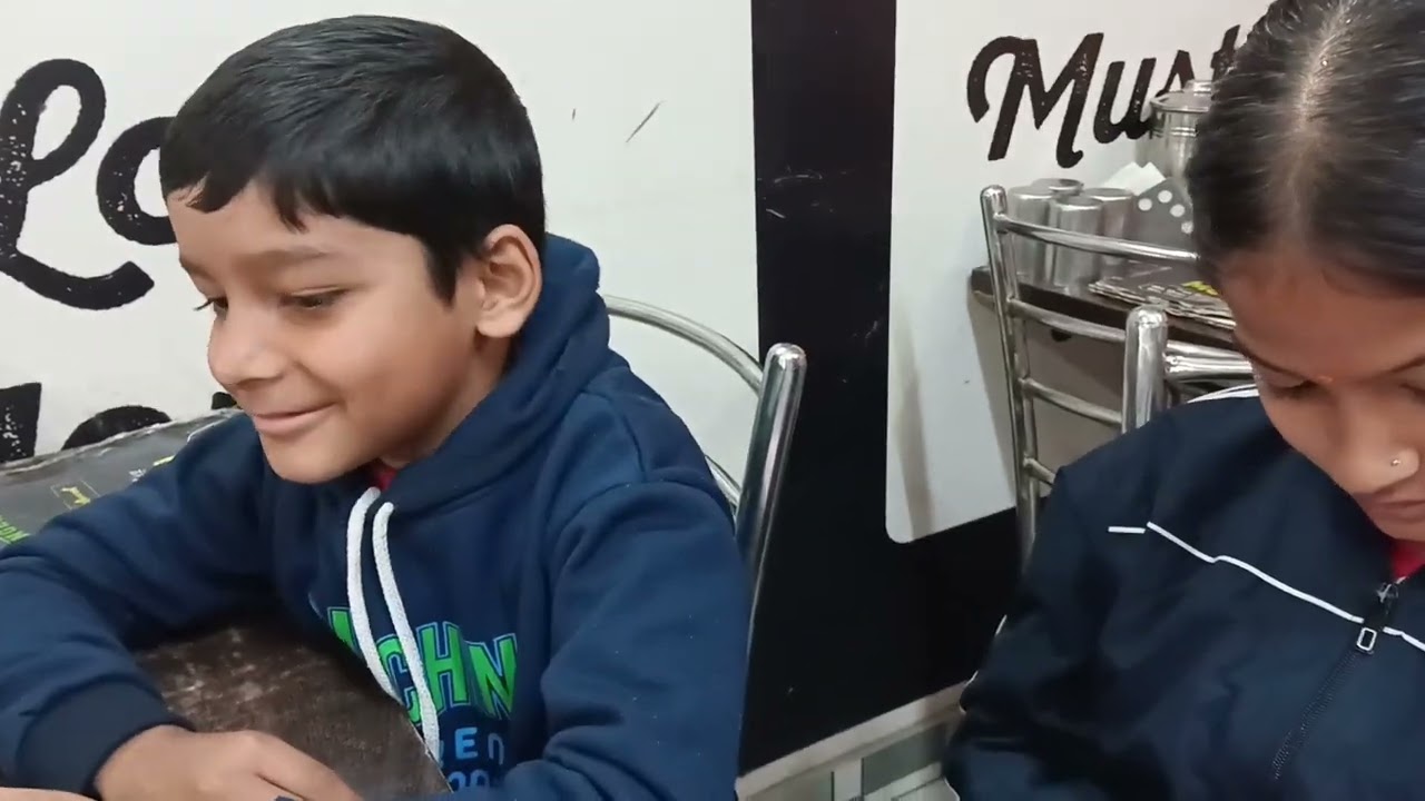  आज का ब्लॉग जरूर देखना❤❤ आज  तो  दो बार  पार्टी हो गई🤔 🤗😋😋🙏👍