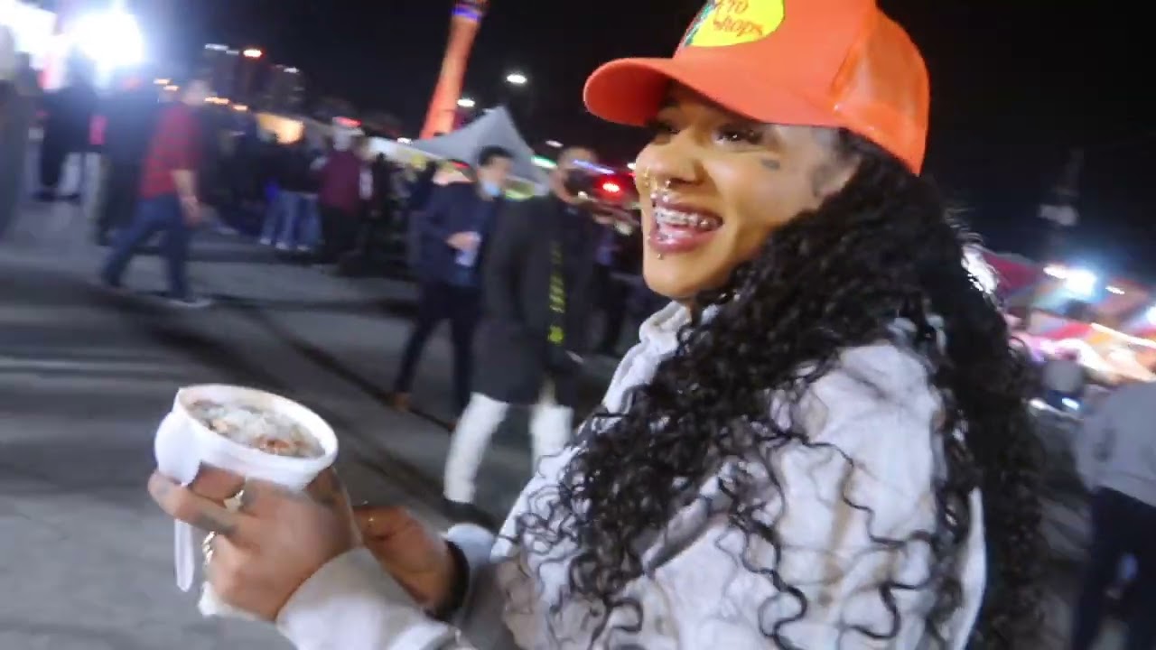 *UNEDITED* VLOG | FIRST FRIDAY, 2022 TESLA, SMOKE SESH & MORE | Fatasstwat