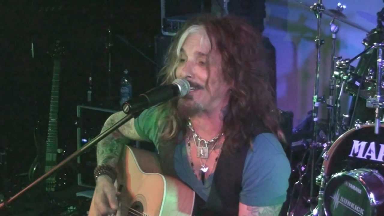 John Corabi - Love (I Don't Need It Anymore) - @ Diamondz Bar & Grill - 06-22-12