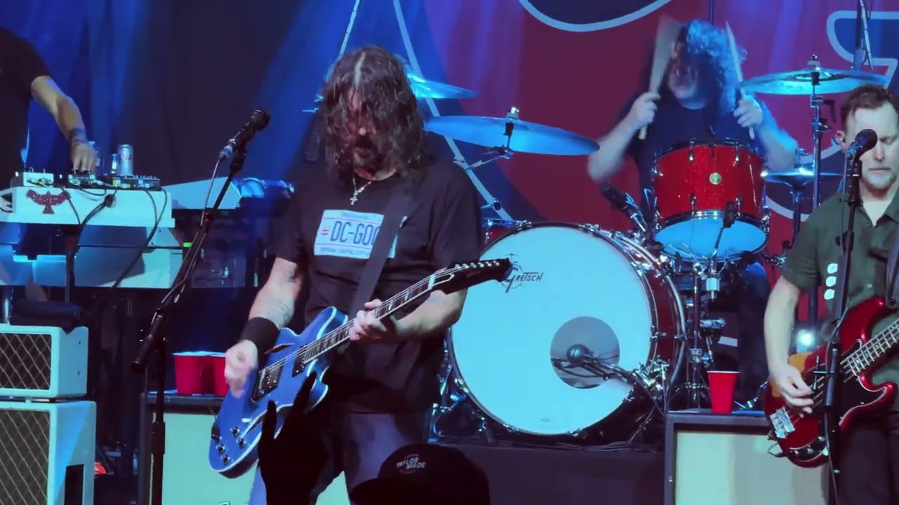 Foo Fighters at The Observatory - Aurora