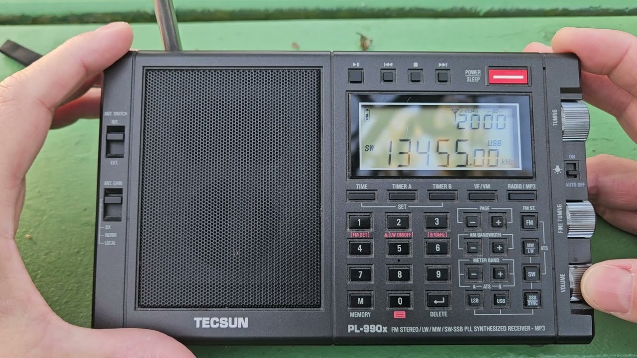 Morning band scan in the park from 13000kHz to 14000kHz