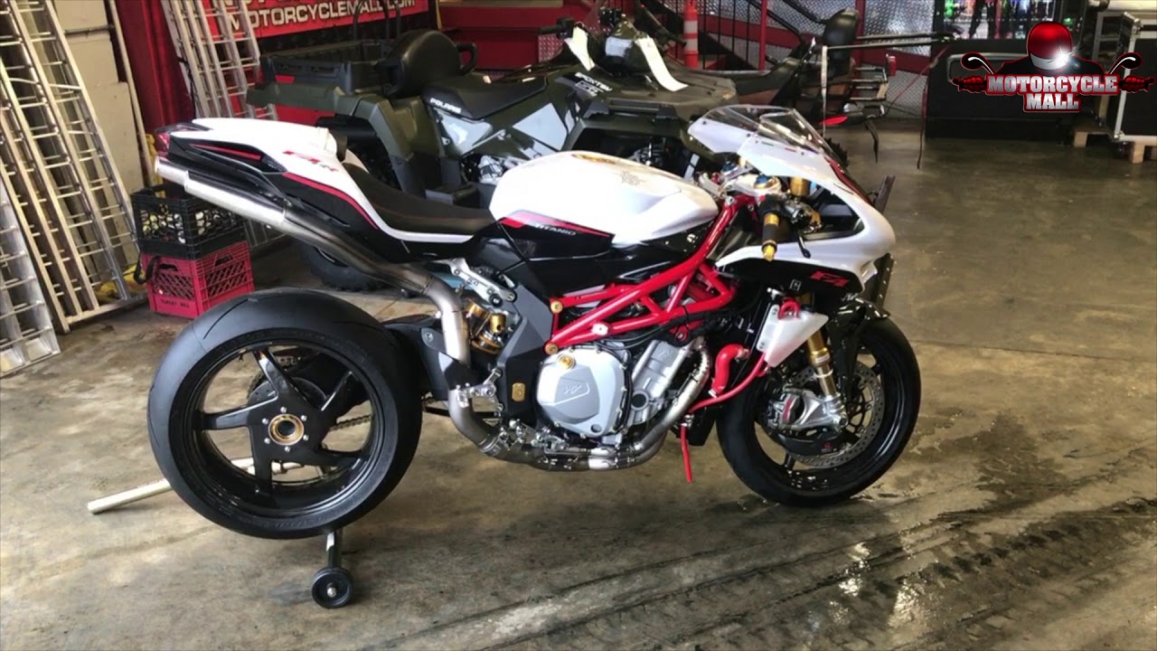 2017 MV Agusta F4 RR | First Start